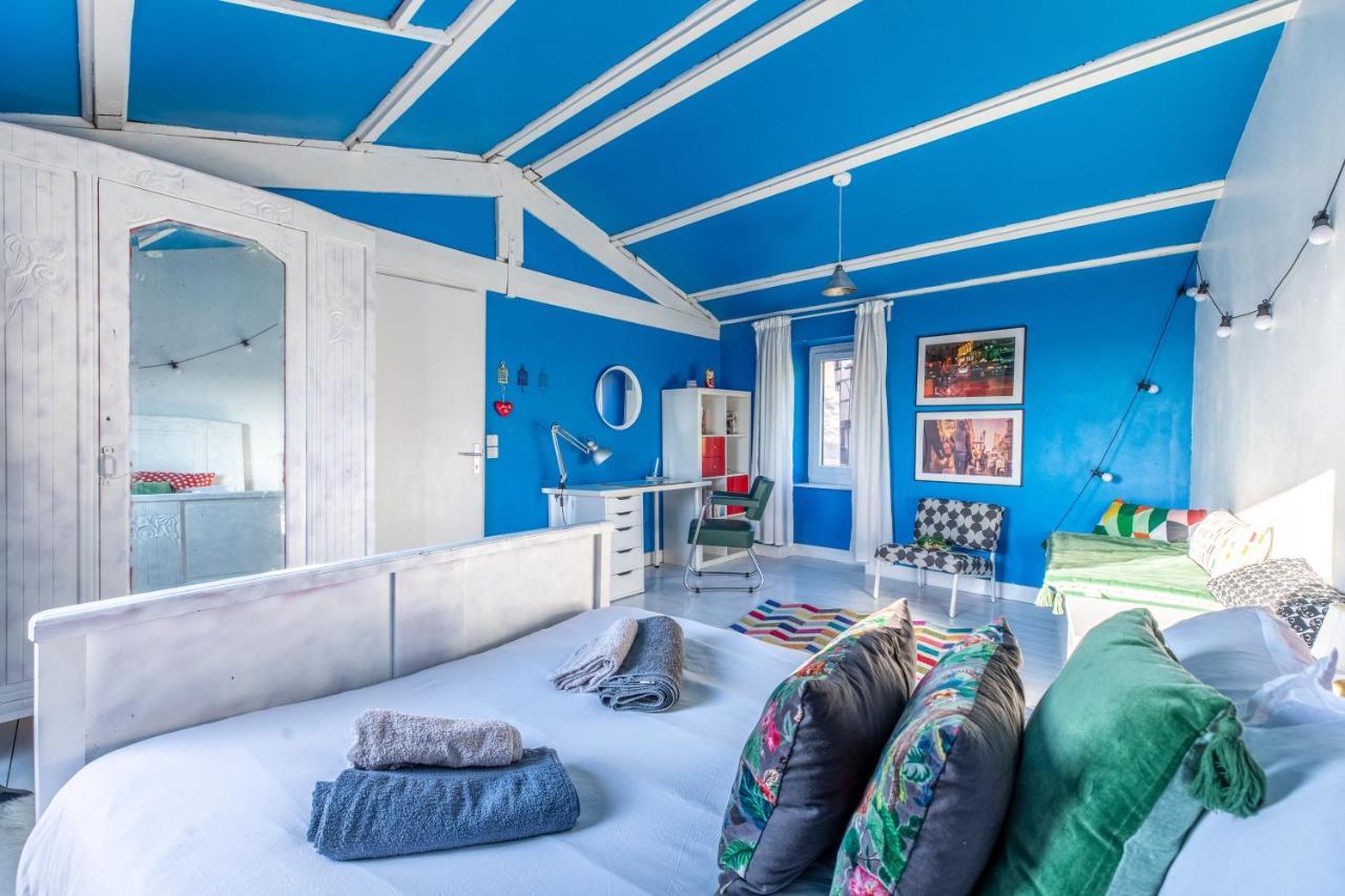 La Maison Perchee Thiers Bagian luar foto