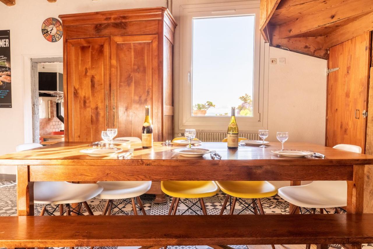 La Maison Perchee Thiers Bagian luar foto