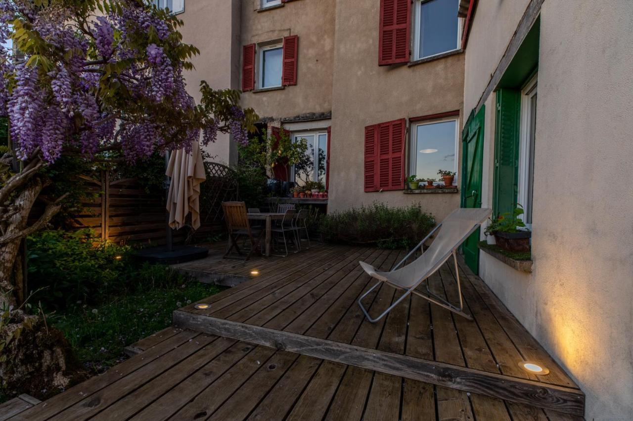 La Maison Perchee Thiers Bagian luar foto